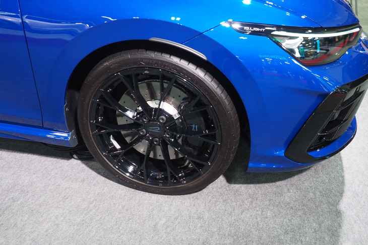 フォルクスワーゲン・ゴルフRブラックエディション