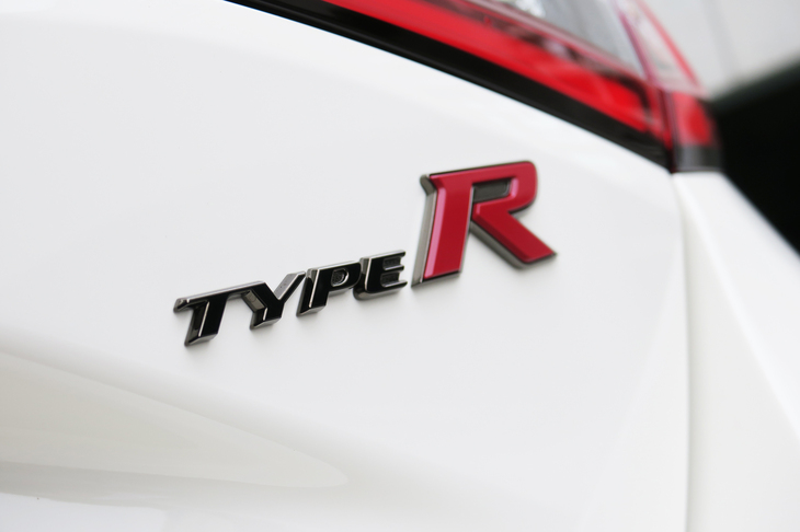 ホンダ・シビック タイプR（「TYPE R」バッジ）