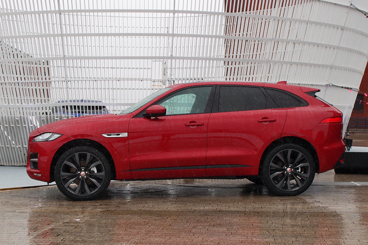 Fペース 35t Rスポーツ