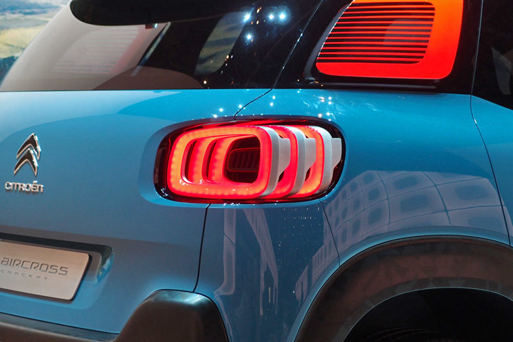 シトロエンC-エアクロス