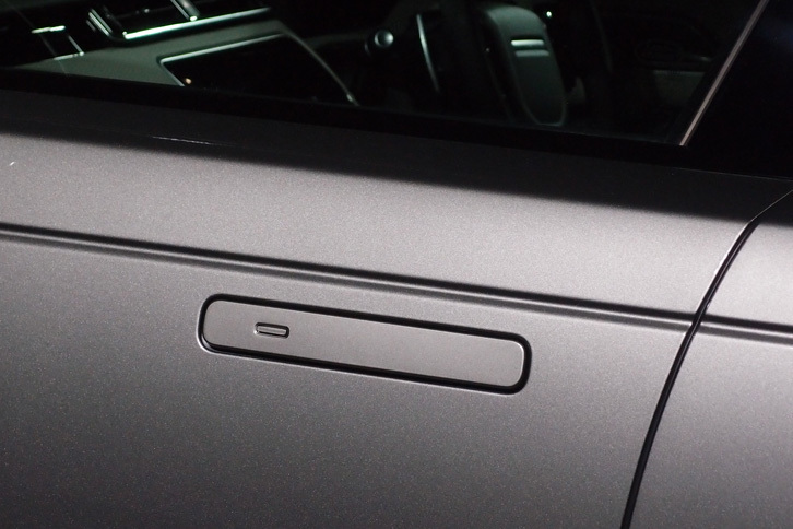 レンジローバー ヴェラール（ドアハンドル）