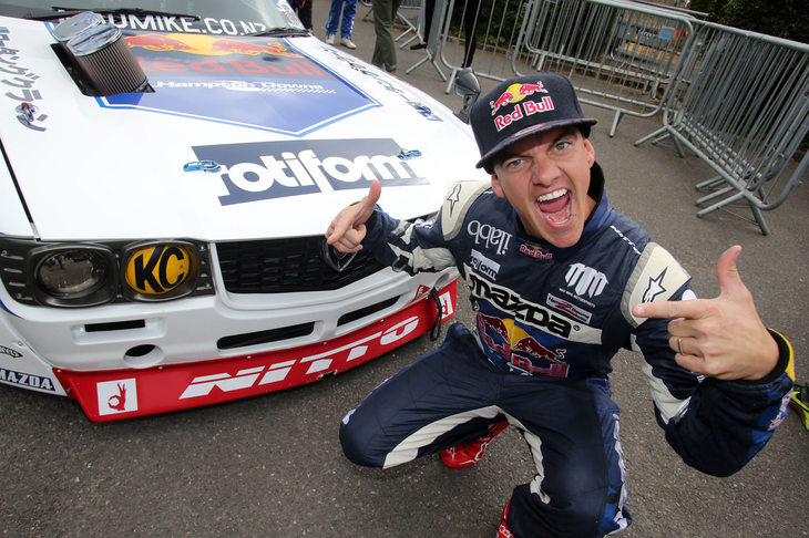 ニュージーランド出身のドリフトドライバーであるマイク・ウィデット選手。トーヨータイヤのブランドアンバサダーも務めている。（写真：Newspress）
