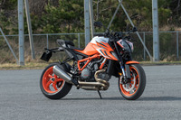 KTM 1290スーパーデュークRエボ