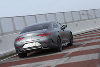 テスト車のボディーカラーは有償色の「セレナイトグレーマグノ」。全11色が設定される中で唯一のマットカラーである。