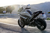 BMWから大型二輪モデル「S1000XR」登場　快適性とスポーティーな走りを備えた新型アドベンチャーの画像