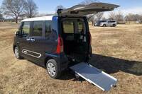 清水氏の所有する「ダイハツ・タントスローパー」。　（写真：清水草一）