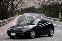 伊達軍曹のかつての愛車「アルファ・ロメオGTV 3.0V6 24V」。「最高のエンジン。これもいまだにもう一度買いたい」