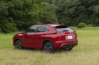 災害時などのいざというときには電源として活躍できるのも三菱のPHEVのメリット。バッテリーとガソリンが満タンであれば、一般家庭の約10日分の電力を賄える。