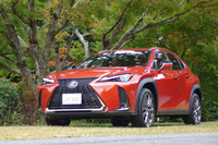 これから売れる新ジャンル!?「レクサスUX」について企画担当者に聞く