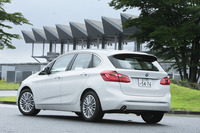 BMW 218dアクティブツアラー ラグジュアリー（FF/8AT）【試乗記】の画像