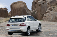 新型「メルセデス・ベンツMクラス」販売開始の画像