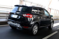 フォード・クーガ タイタニアム（4WD/5AT）【ブリーフテスト】の画像