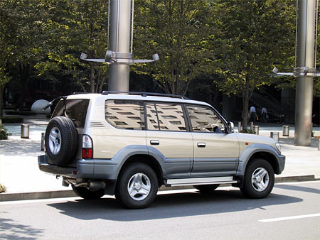 トヨタ・ランドクルーザープラド TZ5ドア(4AT)【ブリーフテスト