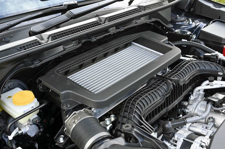 スバル・レヴォーグ レイバック リミテッドEX（1.8リッター水平対向4気筒ガソリンターボエンジン）