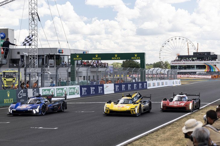 キャデラックといえば、2023年のルマン24時間レースへの参戦が記憶に新しい。21年ぶりのチャレンジで、2号車のアール・バンバー／アレックス・リン／リチャード・ウエストブルック組が、見事総合3位に入賞した。