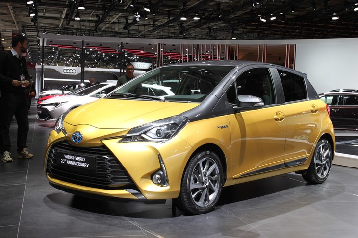 トヨタ・ヤリス 20THアニバーサリー