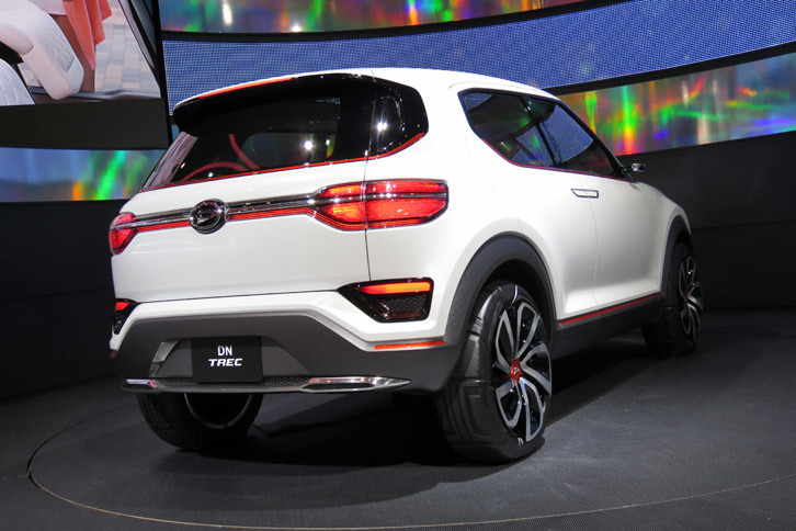 ダイハツDNトレック（エクステリア）