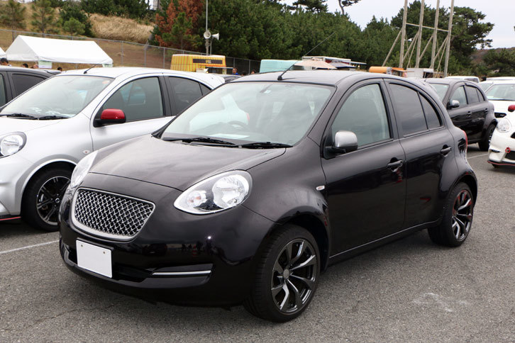 オーテックジャパンの設立30周年記念車「マーチ ボレロA30」は、生産台数30台の希少車にも関わらず、そのうちの11台がイベントに集結。356万4000円というマーチとは思えない価格だったが、中身を見れば激安といえる逸品である。