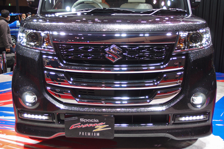 スズキ・スペーシア カスタムZプレミアム