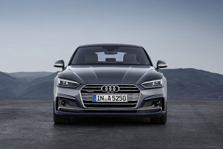 アウディA5スポーツバック