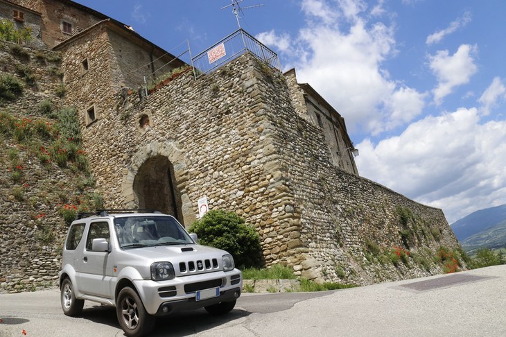 アレッツォ県アンギアーリで。2019年5月撮影。