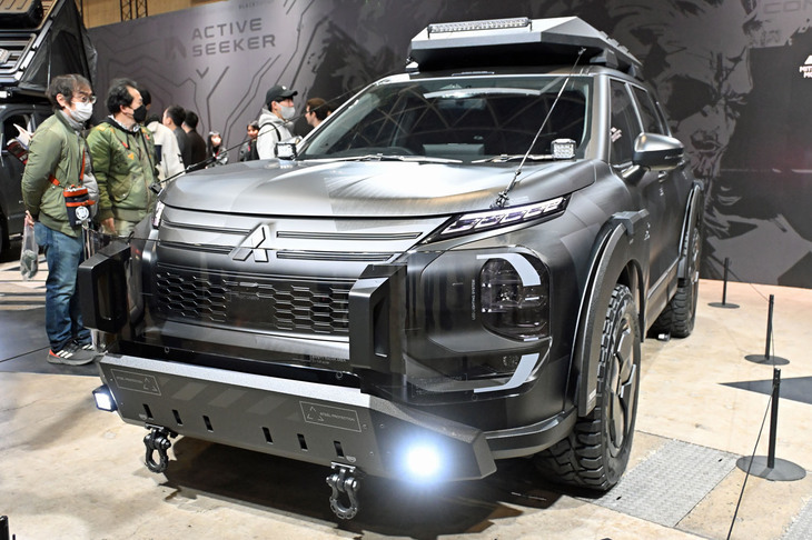 アウトランダーPHEV NIGHT SEEKER CONCEPT