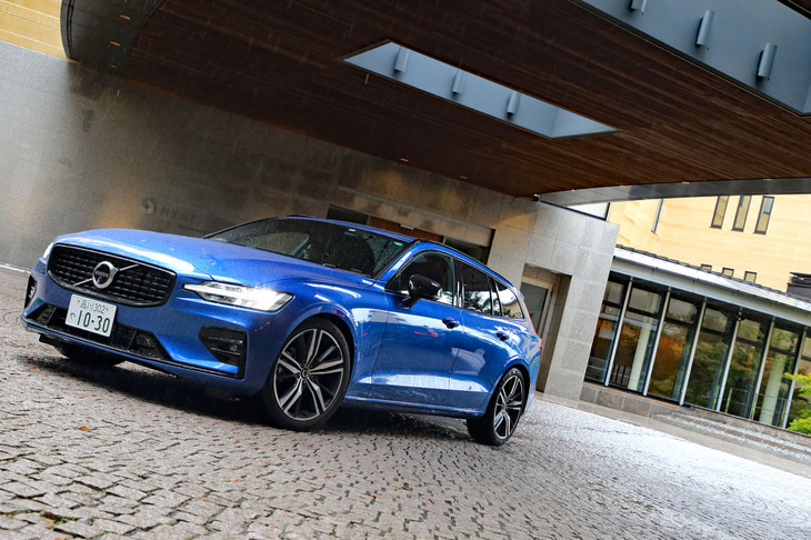 ボルボV60 B5 R-DESIGN