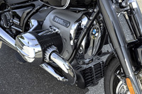 1802ccもの排気量を持つ水平対向2気筒エンジン。動弁機構はプッシュロッドとロッカーアームでカムを駆動するOHV 4バルブ（1気筒あたり）で、2000-4000rpmの回転域で、常に150N・m以上の大トルクを発生する。