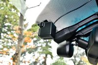 クルーズスカウターユニットが進化したMA（マルチドライブアシスト）ユニットはカメラ部と本体がセパレート構成。カメラは小型で目立たない。