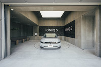 国内初となるヒョンデの直営拠点がオープンの画像