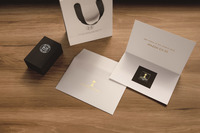 オーナーに進呈される専用オーナメント。