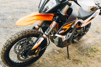 試乗車には、WP製のオフロード用サスペンション「XPLOR PRO」が装備されていた。