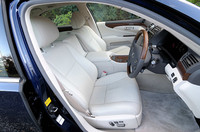 レクサスLS460L バージョンUZ（5人乗り）（FR/8AT）【ブリーフテスト】の画像