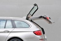 新型BMW5シリーズツーリング発売の画像