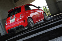 アバルト695トリブートフェラーリ（FF/5AT）【試乗記】の画像