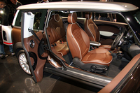 ニュー「MINI」にワゴン登場【会場リポート】の画像