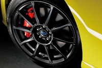 17インチアルミホイール（ブラック）