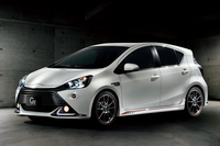 「トヨタ・アクア“G's”」
    