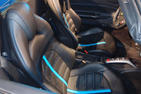 「488スパイダー」のシート。