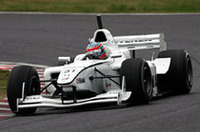 優勝したロイック・デュバル（PIAA NAKAJIMA）。第1戦富士が雨で事実上中止となったため、これがデビューウィンといっていい。