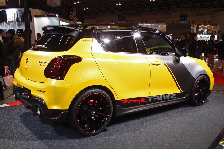 スズキ・スイフトスポーツ イエローレブ