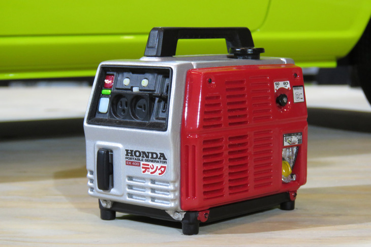 ホンダ・デンタEM400（4分の1スケールモデル）