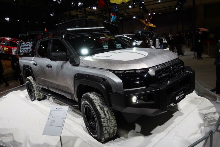 三菱トライトン SNOW SHREDDER CONCEPT