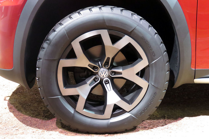 フォルクスワーゲン・アトラスTANOAK（ホイール）