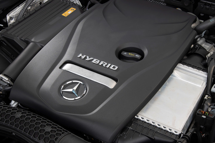 2035年以降のエンジン車の新車販売禁止を表明したEU。これが実現した場合、HVもPHVもEUの域内では販売できなくなる。