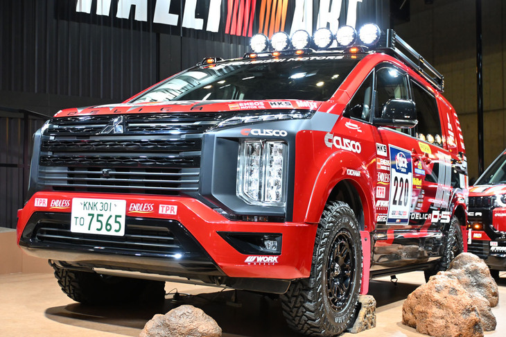 AXCR 2024デリカD：5サポートカー