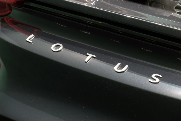 ロータス・エミーラV6ファーストエディション