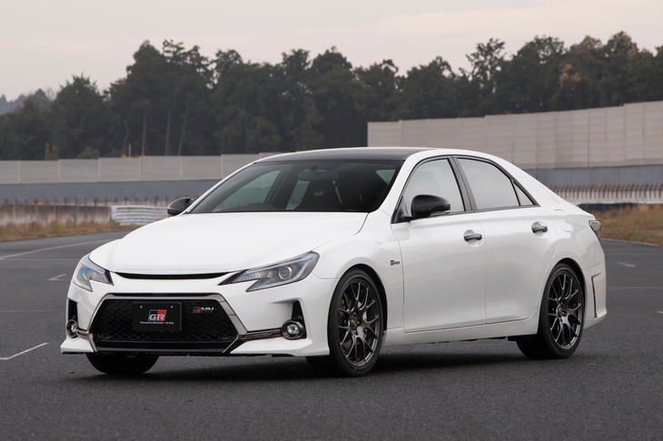 TOYOTA GAZOO Racingが手がけた「マークX“GRMN”」。マークXの最上級グレード「350RDS」をベースに開発されたコンプリートカーだ。