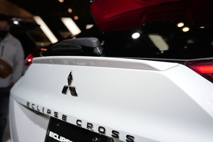 三菱エクリプス クロス ラリーアートスタイル