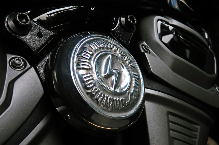 「ハーレーダビッドソン・ナイトスター」をベースにした、HIDE MOTORCYCLE制作のカスタムモデル。